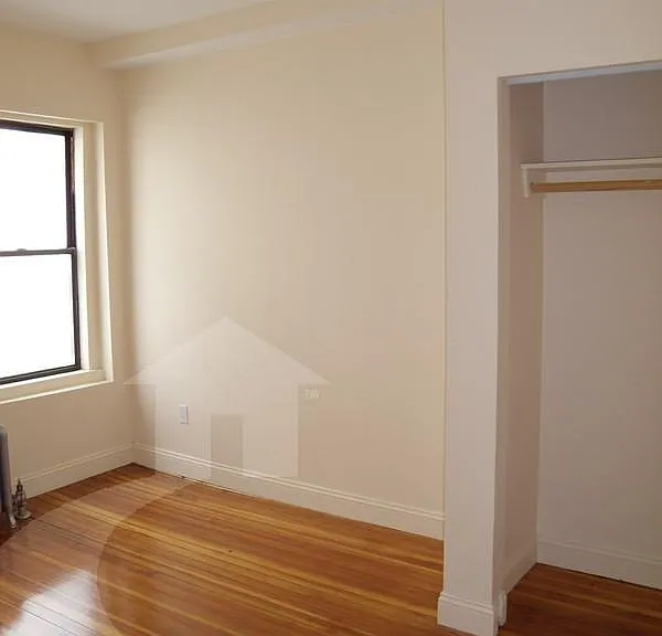 217 Highland Ave #1 — Photo 5