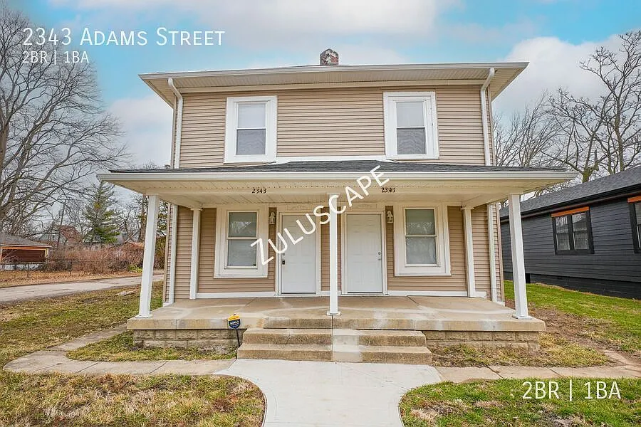 2343 Adams St photo 1
