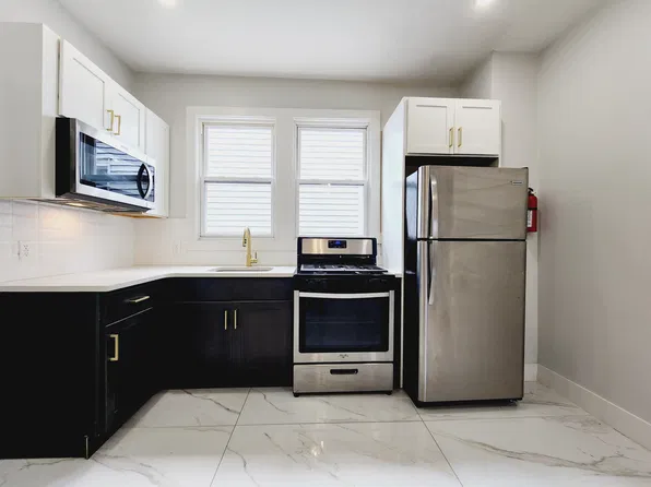 85 W 25th St, Bayonne, NJ