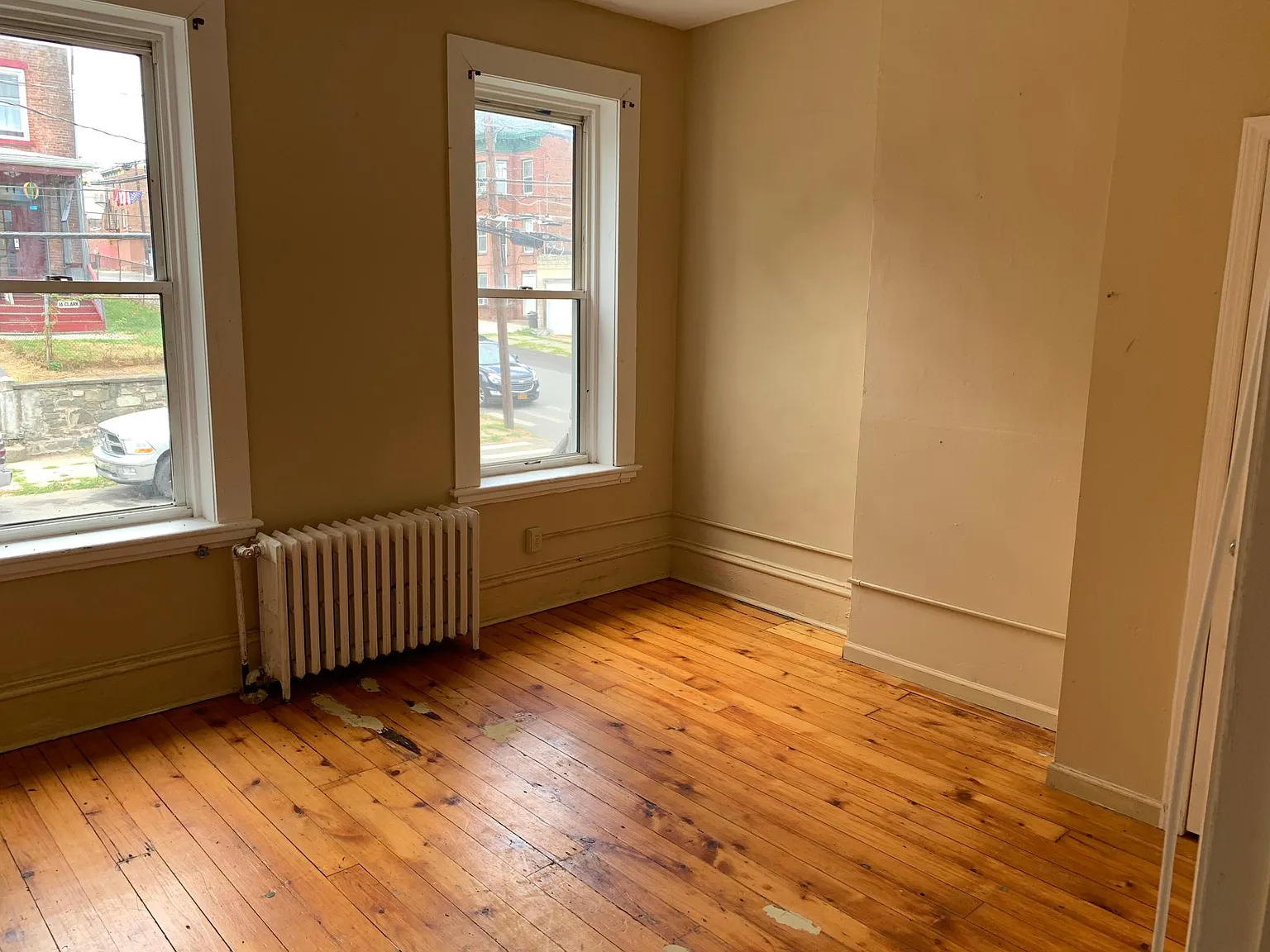 17 Clark St — Photo 3