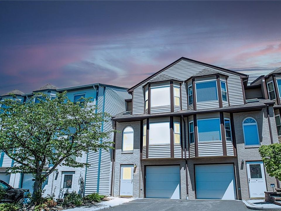 1st image of 9 Revere Court