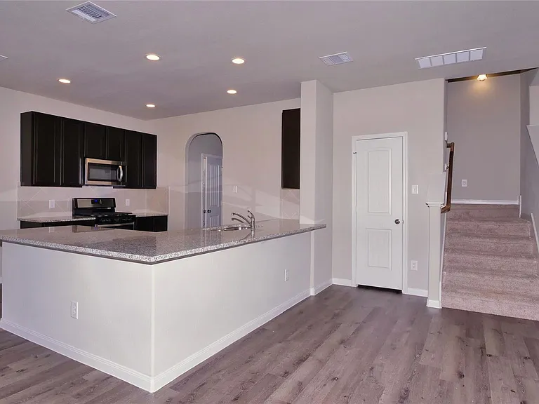 2225 Angie Kaye Dr — Photo 5