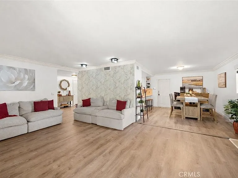 1481 Lance Dr — Photo 13
