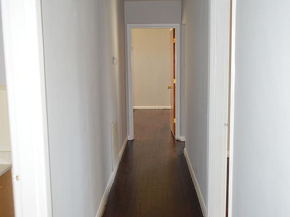 3rd image of 5514 Belaire Dr