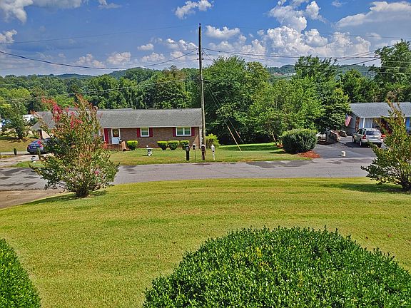 4th image of 107 Mason Ct
