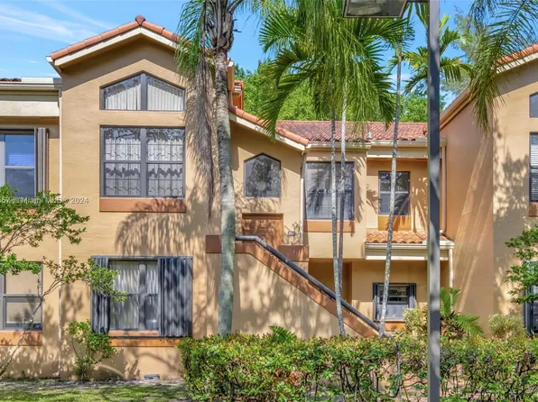 15505 Miami Lakeway N APT 202-6, Miami Lakes, FL 33014