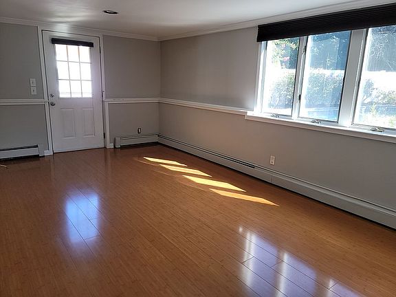 5th image of 6 Eastfield Ln