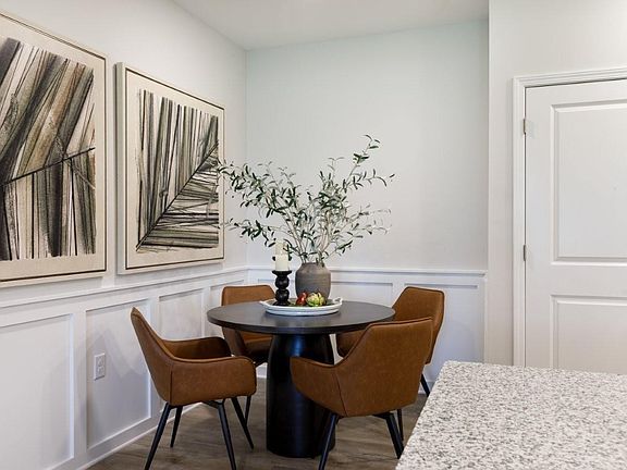 3rd image of 2050 Airport Blvd NW #923