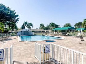 8732 Bella Vista Dr