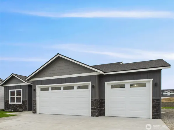 2435 Noah Street SE, East Wenatchee, WA 98802