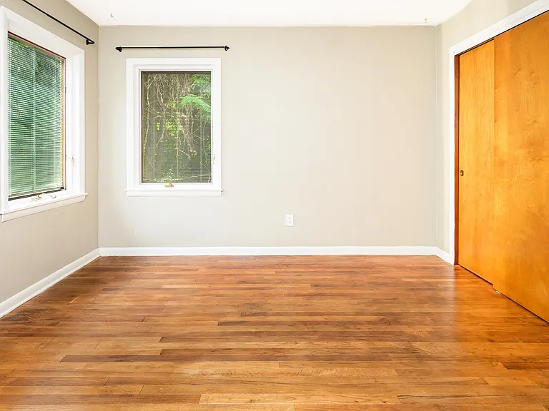 117 N Hillsdale Dr — Photo 19