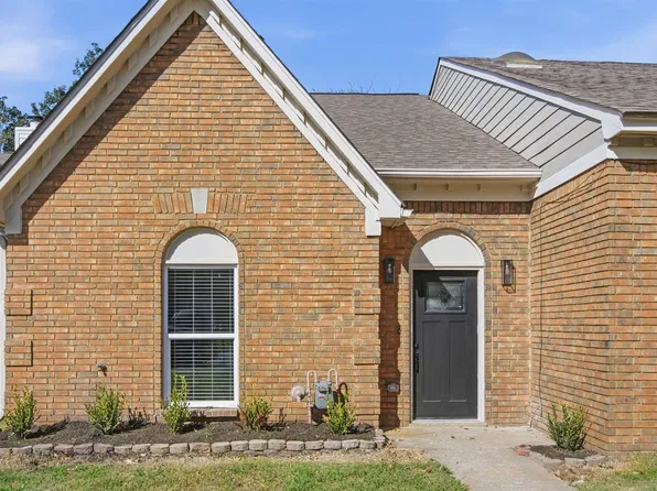 5856 Ridgehill Dr, Memphis, TN 38141