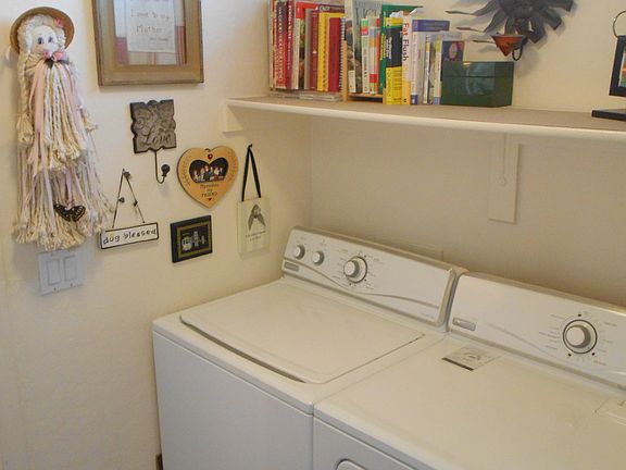 Laundry Room w/Pantry