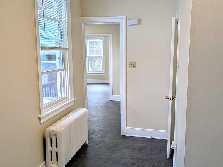 211 N Bedford St #3 — Photo 5
