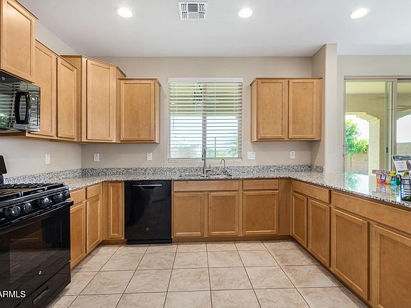 3rd image of 17425 W WILLOW Avenue