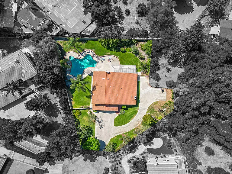 2700 Allman Pl — Photo 44