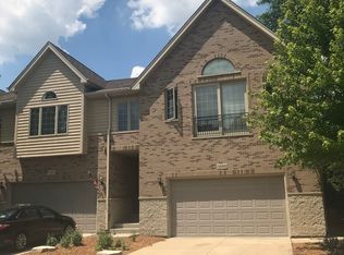 1500 Stonegate Mnr, Mount Prospect, IL 60056