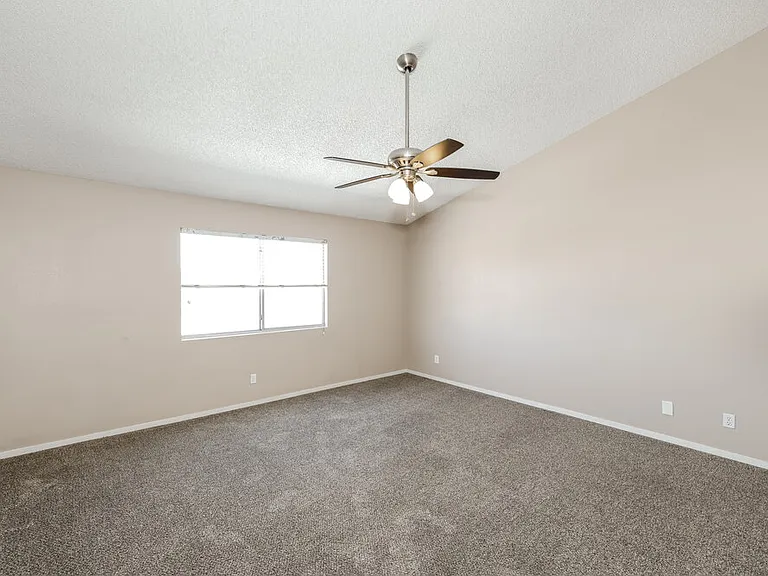 268 Sundial St — Photo 10
