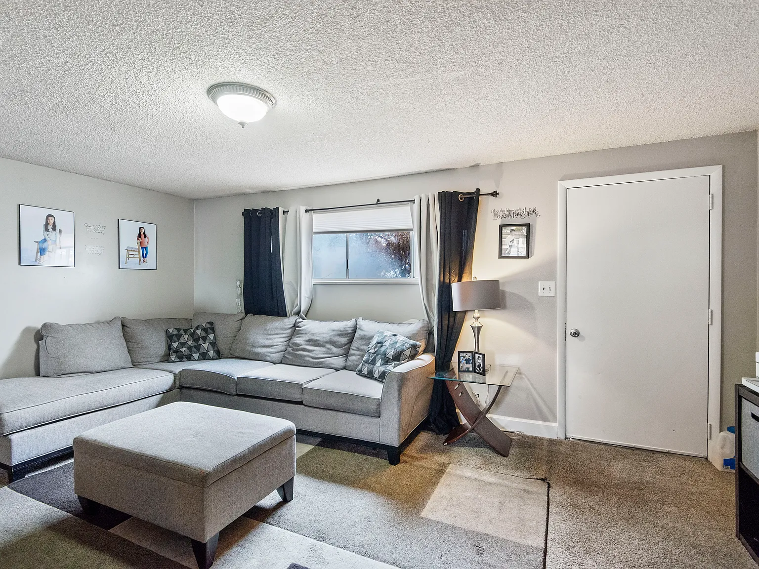 2 bed, 950 sqft, $1,270 — Photo 2