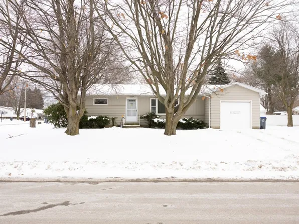 2405 Midland Dr, Erie, PA 16506