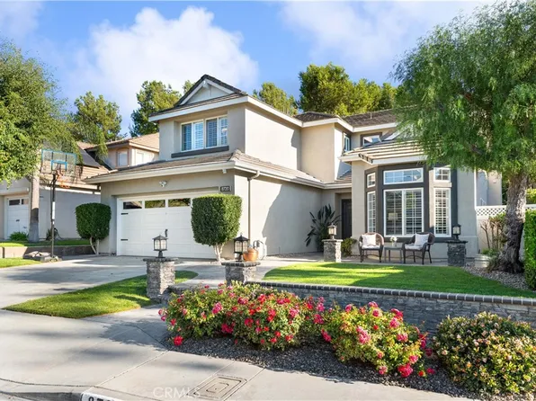 8720 E Running Springs Dr, Anaheim, CA 92808