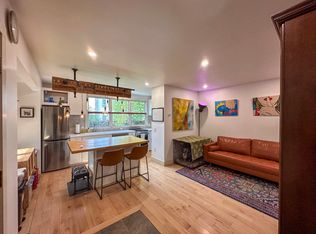 321 Manhattan Dr #5, Burlington, VT 05401