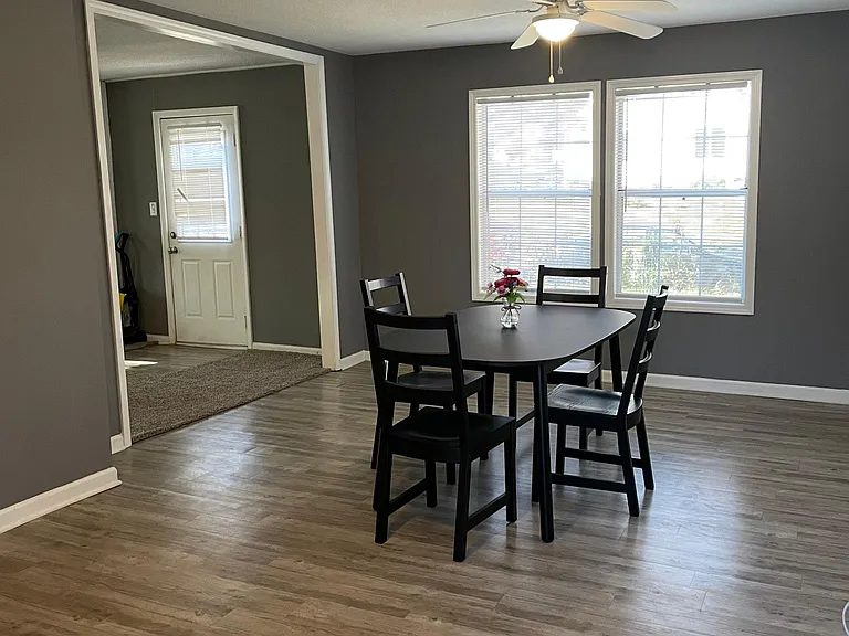 4730 Melody Ln — Photo 13
