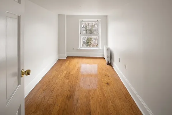 Rented by A P Realty Group NY LTD | media 41
