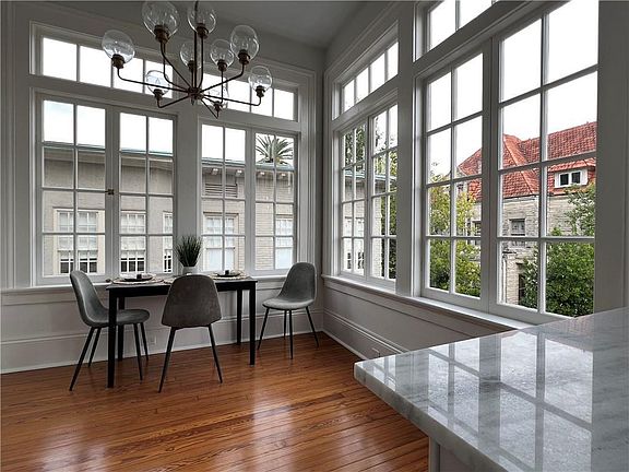 5th image of 1501 Taylor St #302