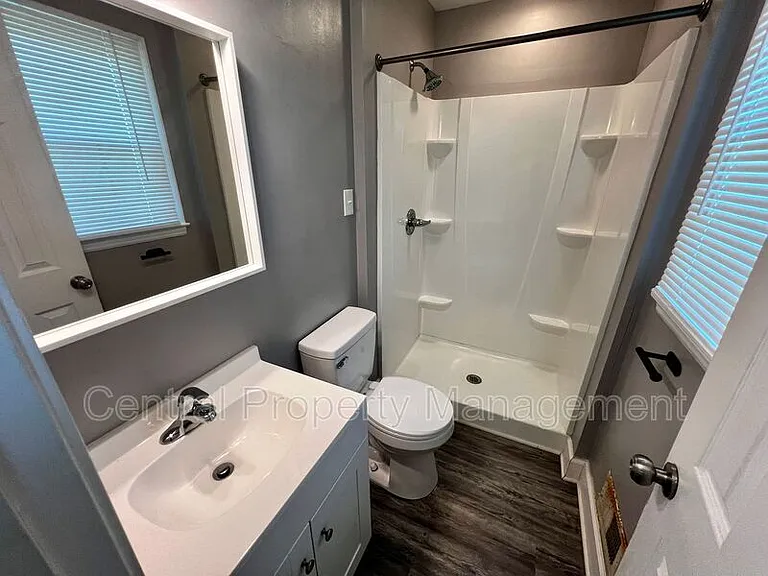 104 Madison Cir — Photo 21