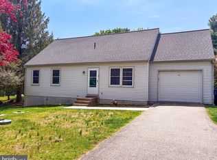 385 Mount Carmel Rd, Coatesville, PA 19320