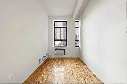239 Park Ave S #4B Photo 1