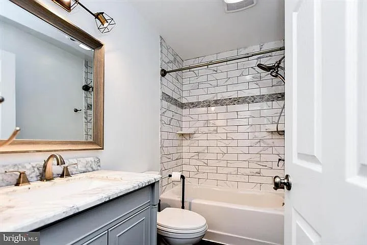 1386 Bryant St NE #302 — Photo 10