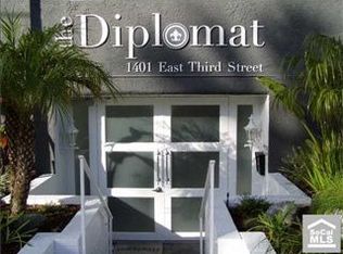 1401 E 3rd St APT 3, Long Beach, CA 90802