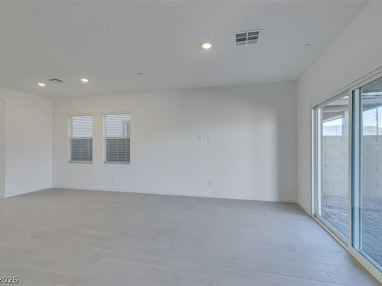 405 Isla Enclave Way — Photo 13