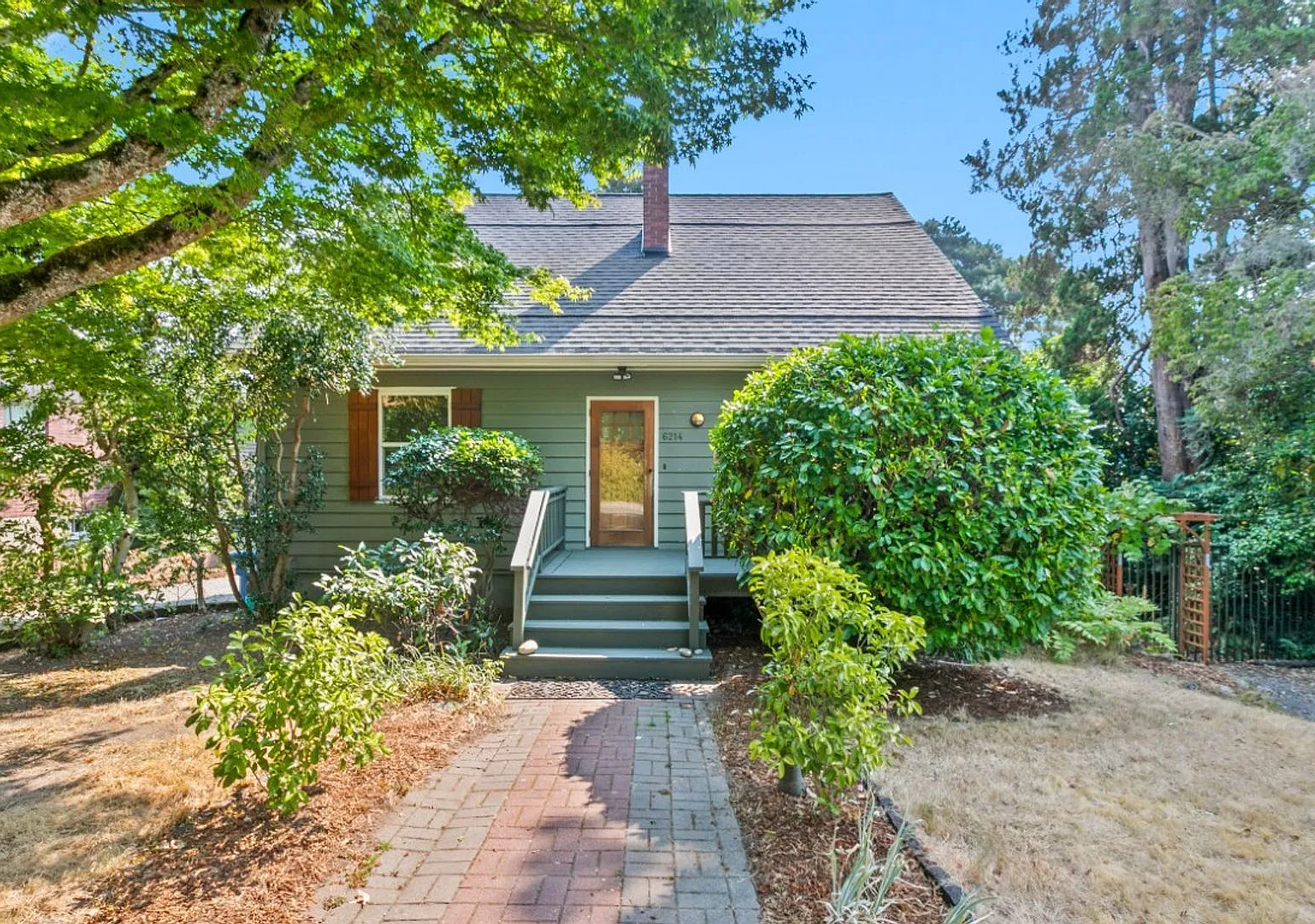 3Bd/2.5Ba Seattle Home — Photo 1