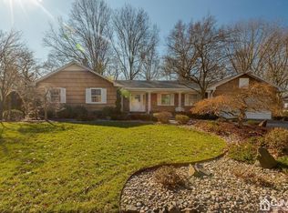 24 Peach Orchard Dr, East Brunswick, NJ 08816
