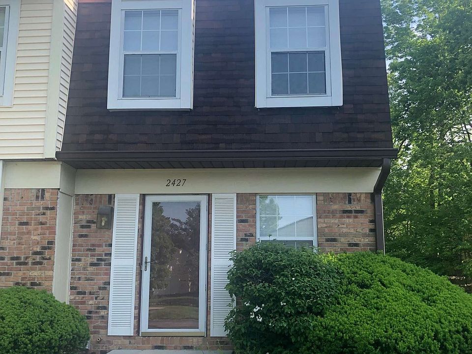 1st image of 2427 S Brittany Ln