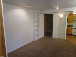 1446 Turner St APT 2, Fairbanks, AK 99701