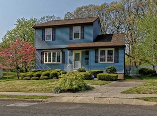 157 E 4th Ave, Runnemede, NJ 08078