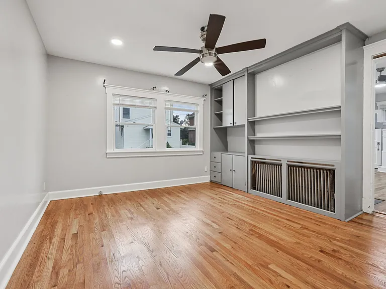 56 Gordon St — Photo 9