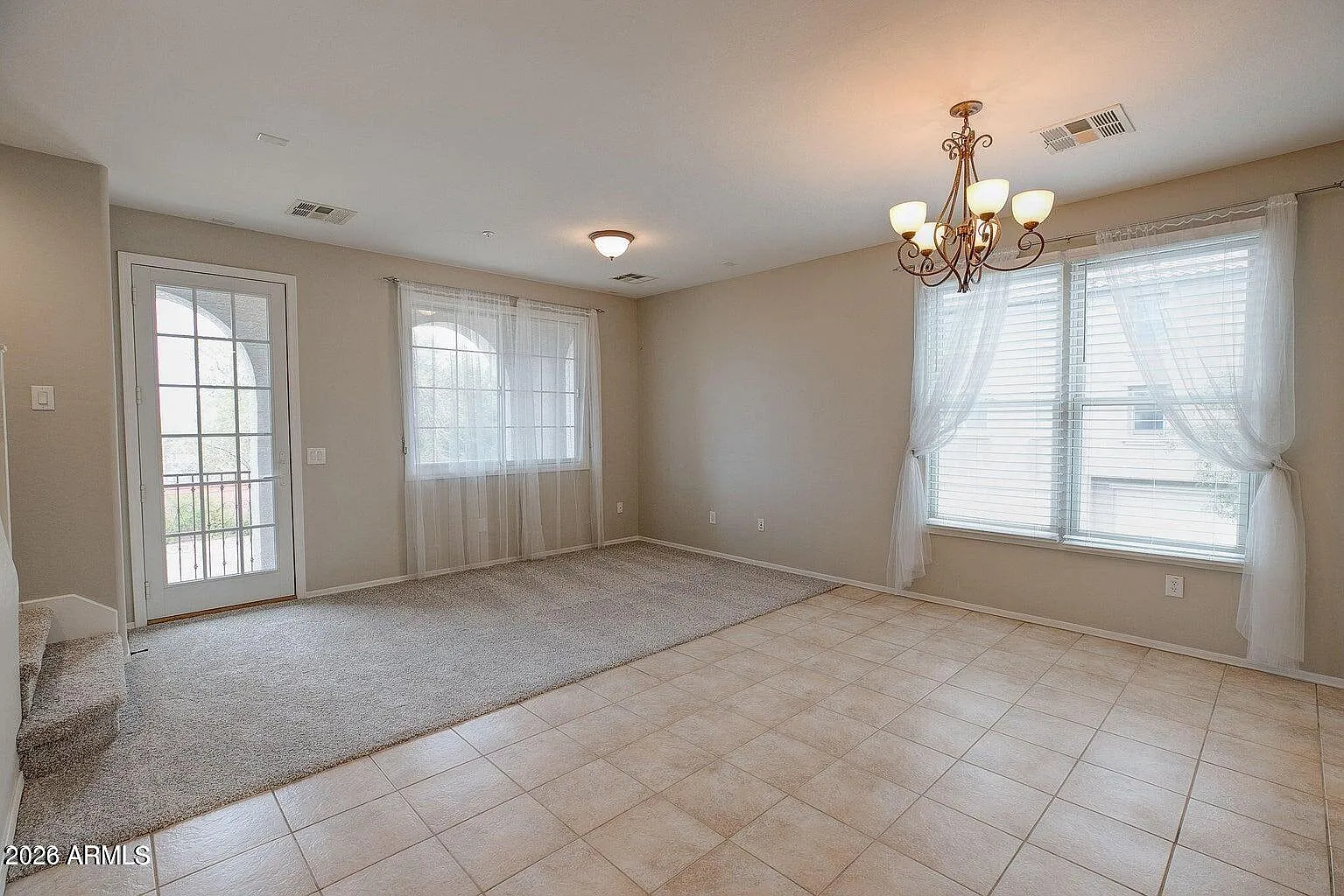 3 bed, 2.5 bath, 2187 sqft, $2,400 — Photo 2
