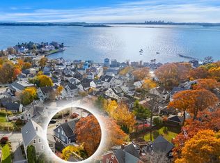 8 Ocean View Rd, Swampscott, MA 01907