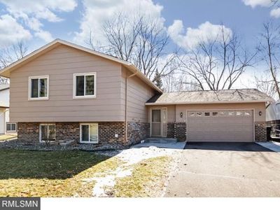 1040 Robinhood Pl, Shoreview, MN, 55126