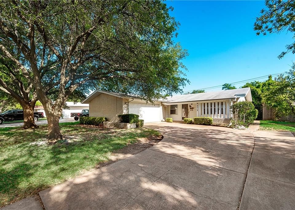 1st image of 3512 High Vista Dr