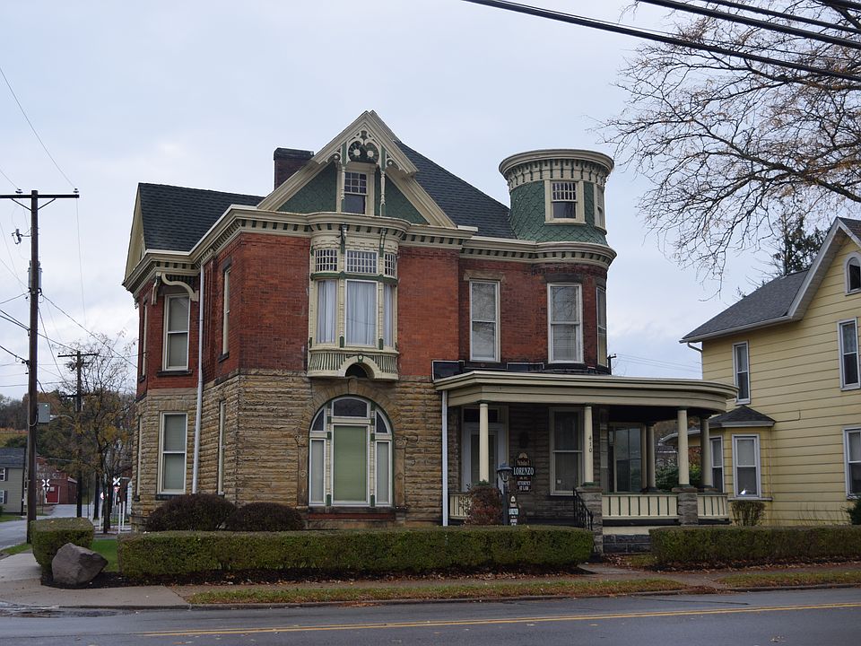 1st image of 410 W Mahoning St
