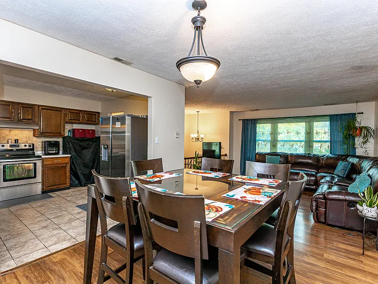 3008 Tuscaloosa Ln — Photo 9