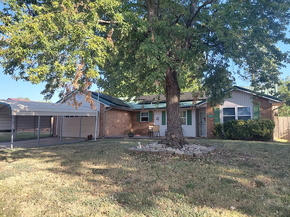 3108 Tull Pl