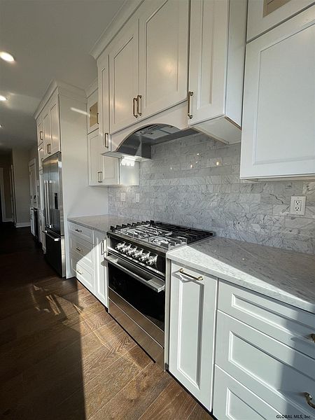 5th image of 116 WEST Avenue #312