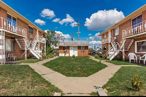 4688 Hilton Ave #B Photo 1